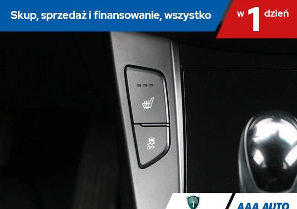 Hyundai i40 cena 52000 przebieg: 142721, rok produkcji 2016 z Krzeszowice małe 379